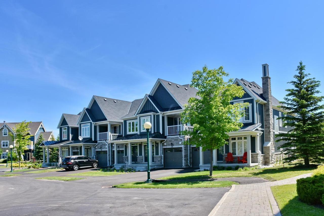 New Blue Mountain Village Snowbridge Executive Townhome Sleeps 10 With Outdoor Pool And Shuttle Nottawa Экстерьер фото