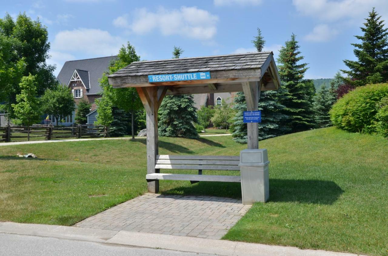 New Blue Mountain Village Snowbridge Executive Townhome Sleeps 10 With Outdoor Pool And Shuttle Nottawa Экстерьер фото